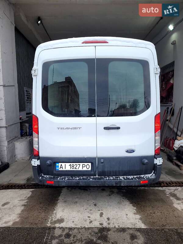 Вантажний фургон Ford Transit 2018 в Києві