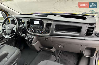 Вантажний фургон Ford Transit 2021 в 