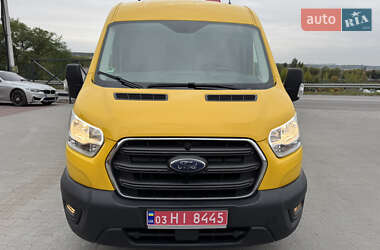 Вантажний фургон Ford Transit 2021 в 