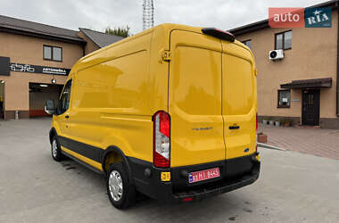 Вантажний фургон Ford Transit 2021 в 