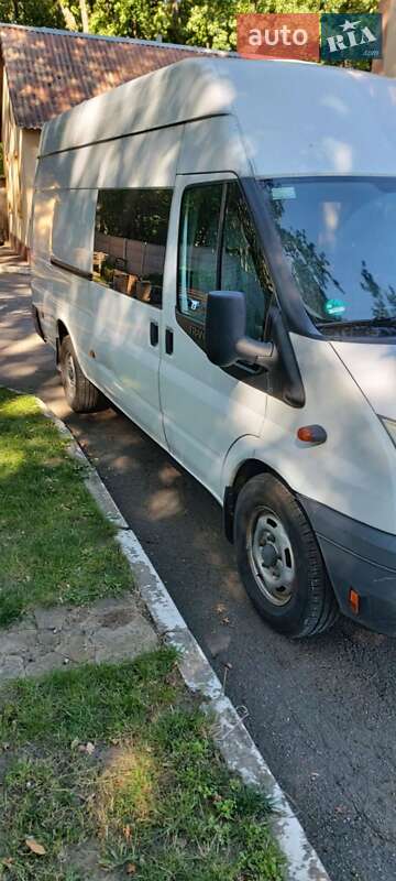 Грузопассажирский фургон Ford Transit 2011 в Полтаве фото 5 Грузопассажирский фургон Ford Transit 2011 в Полтаве