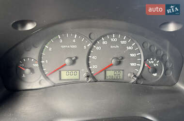 Мікроавтобус вантажний (до 3,5т) Ford Transit 2005 в 