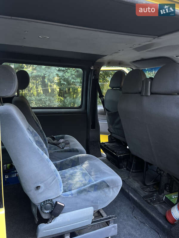 Мікроавтобус вантажний (до 3,5т) Ford Transit 2005 в Чернівцях