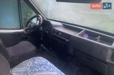 Вантажний фургон Ford Transit 1993 в 