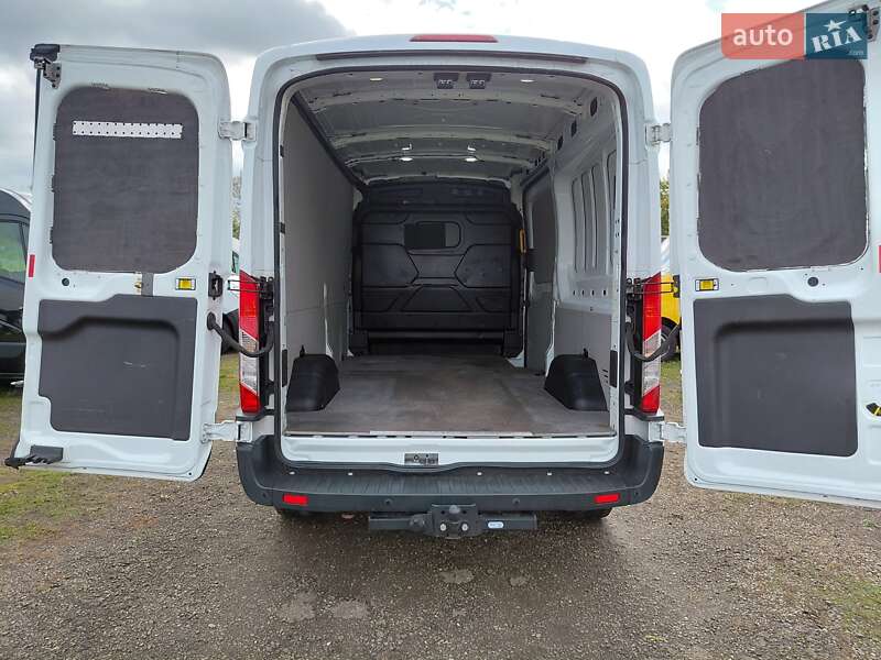 Вантажний фургон Ford Transit 2019 в Івано-Франківську