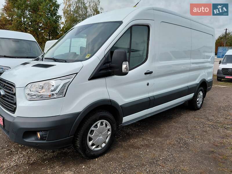 Вантажний фургон Ford Transit 2019 в Івано-Франківську