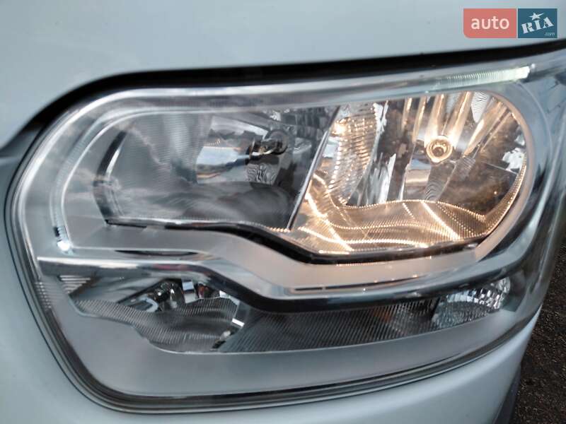 Вантажний фургон Ford Transit 2019 в Івано-Франківську