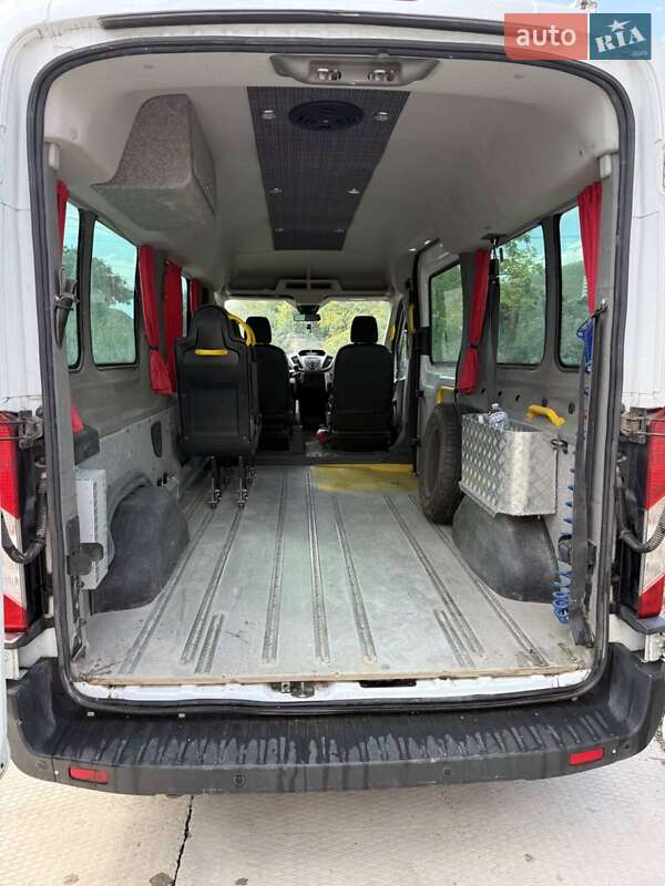 Микроавтобус Ford Transit 2015 в Измаиле фото 3 Микроавтобус Ford Transit 2015 в Измаиле