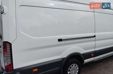 Вантажний фургон Ford Transit 2018 в 