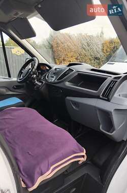 Вантажний фургон Ford Transit 2018 в 