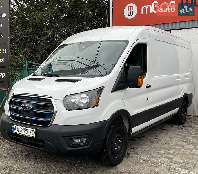 Ford Transit 2022