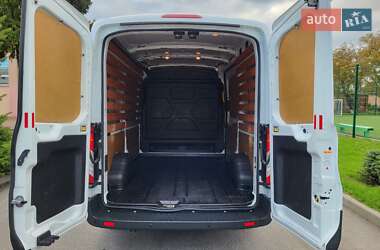 Вантажний фургон Ford Transit 2017 в 