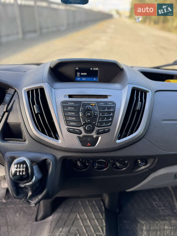 Грузовой фургон Ford Transit 2018 в Киеве