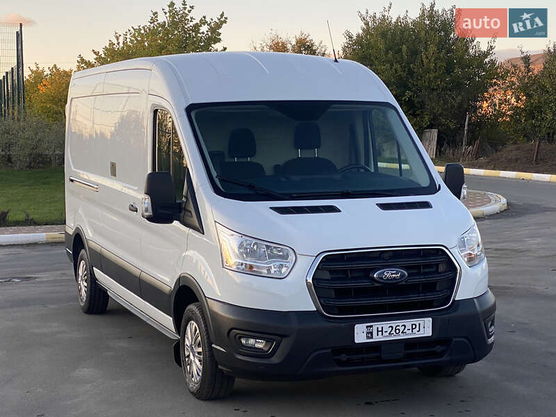 Вантажний фургон Ford Transit 2020 в Ірпені