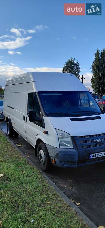 Грузовой фургон Ford Transit 2013 в Киеве