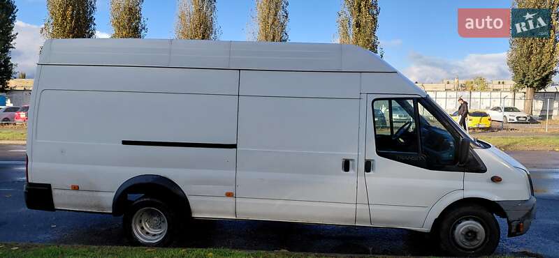 Грузовой фургон Ford Transit 2013 в Киеве