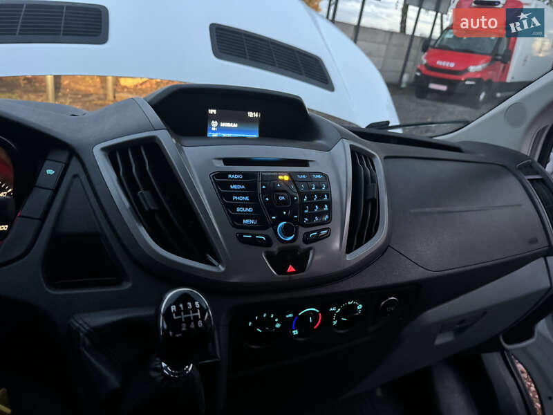 Борт Ford Transit 2018 в Рівному
