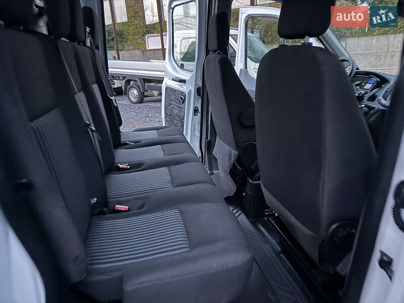Борт Ford Transit 2018 в Рівному