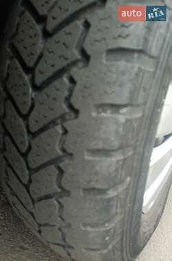 Вантажний фургон Ford Transit 2005 в  фото 15 Вантажний фургон Ford Transit 2005 в