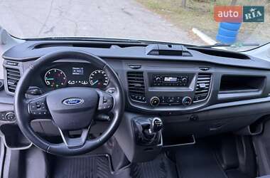 Грузовой фургон Ford Transit 2021 в 