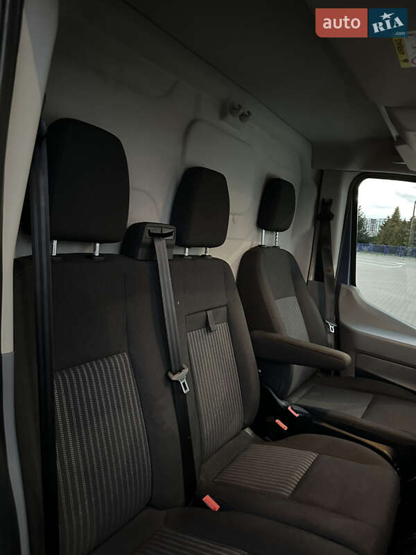 Грузовой фургон Ford Transit 2018 в Ковеле