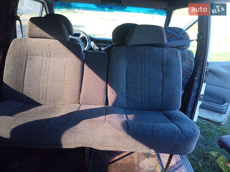 Мікроавтобус Ford Transit 1995 в Літині