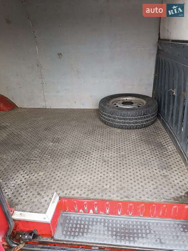Грузопассажирский фургон Ford Transit 1999 в Львове