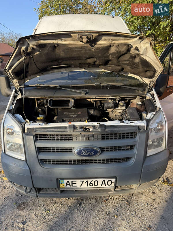 Грузовой фургон Ford Transit 2006 в Днепре