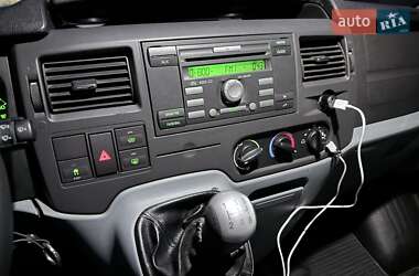 Вантажний фургон Ford Transit 2007 в 