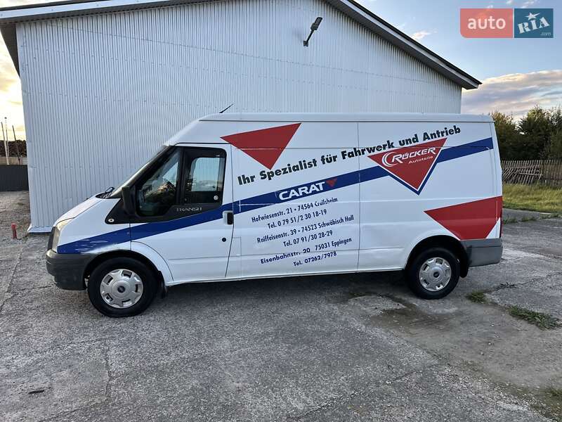 Вантажний фургон Ford Transit 2006 в Калуші
