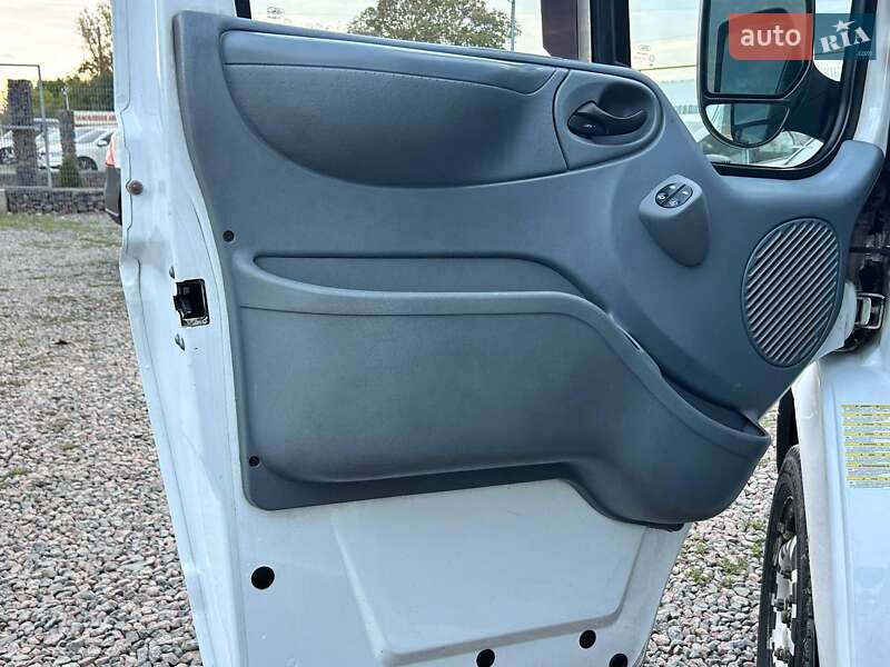 Грузовой фургон Ford Transit 2011 в Одессе