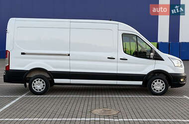 Грузовой фургон Ford Transit 2021 в 