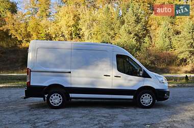 Вантажний фургон Ford Transit 2021 в 