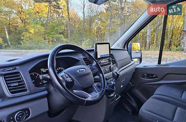 Вантажний фургон Ford Transit 2021 в 