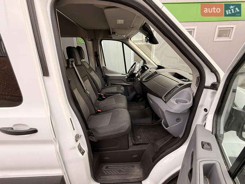 Мікроавтобус Ford Transit 2017 в Рівному фото 10 Мікроавтобус Ford Transit 2017 в Рівному