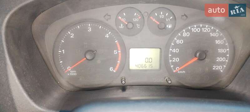 Вантажний фургон Ford Transit 2013 в Вінниці