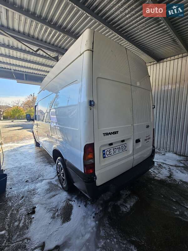 Грузовой фургон Ford Transit 2004 в Новоднестровске