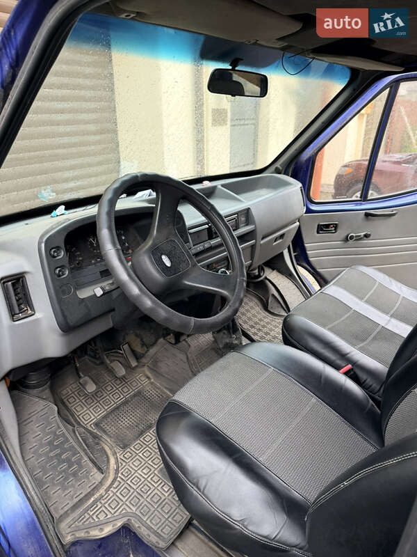 Микроавтобус грузовой (до 3,5т) Ford Transit 1988 в Одессе