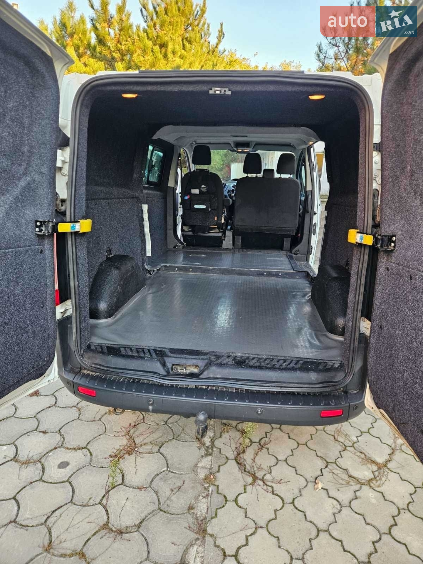 2015 Ford Transit Connect - мініатюра 8