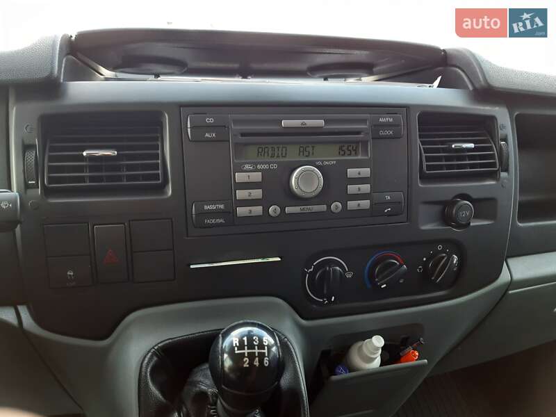 Вантажний фургон Ford Transit 2011 в Вінниці