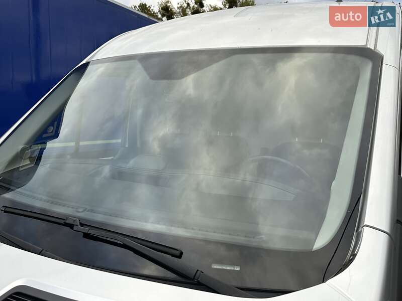 Грузовой фургон Ford Transit 2020 в Ровно
