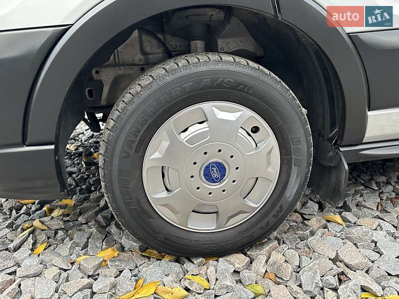 Грузовой фургон Ford Transit 2020 в Ровно