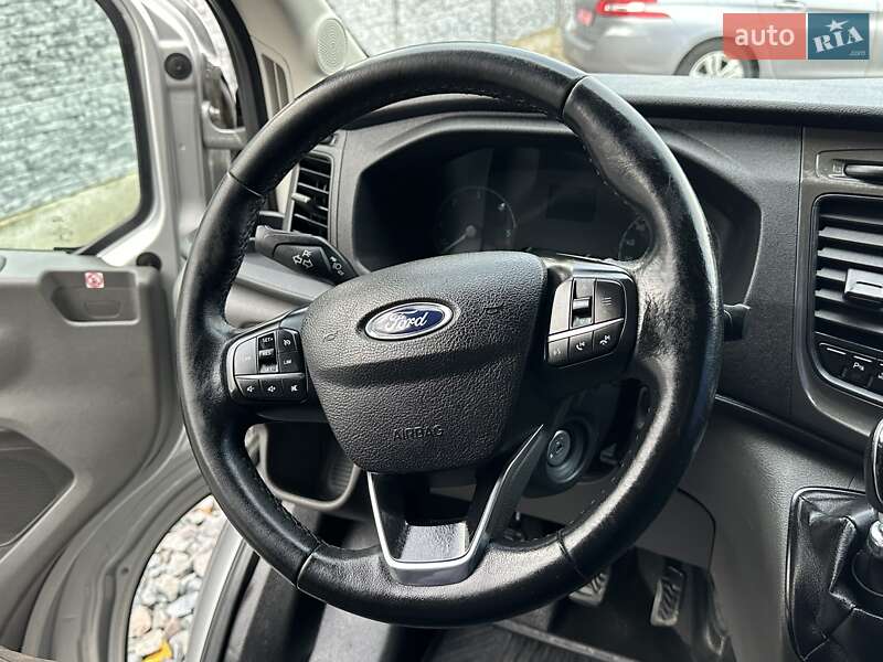 Грузовой фургон Ford Transit 2020 в Ровно