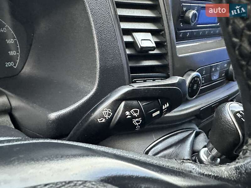 Грузовой фургон Ford Transit 2020 в Ровно