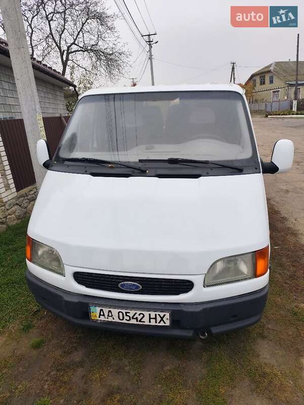 Минивэн Ford Transit 1995 в Умани фото 2 Минивэн Ford Transit 1995 в Умани