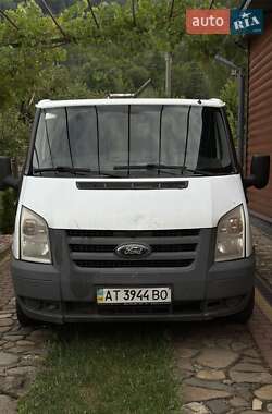 Грузовой фургон Ford Transit 2011 в Косове