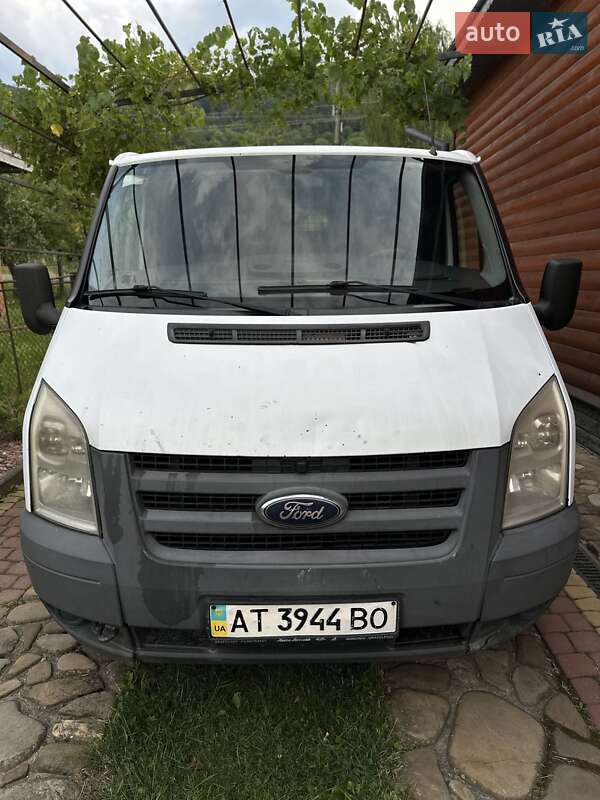 Грузовой фургон Ford Transit 2011 в Косове фото 7 Грузовой фургон Ford Transit 2011 в Косове