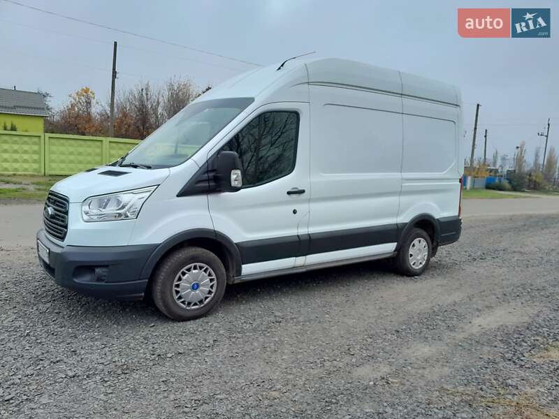 Вантажний фургон Ford Transit 2018 в Новоархангельську