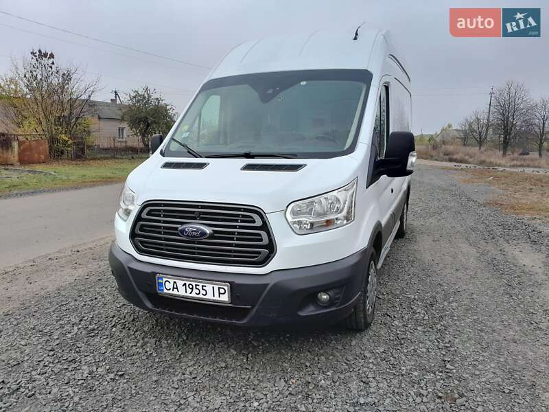 Вантажний фургон Ford Transit 2018 в Новоархангельську