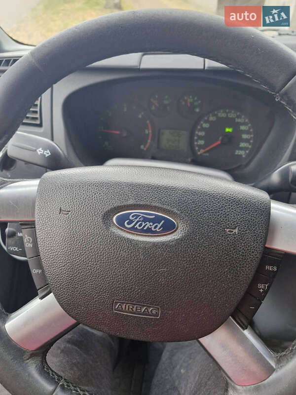Другие грузовики Ford Transit 2011 в Черкассах фото 10 Другие грузовики Ford Transit 2011 в Черкассах